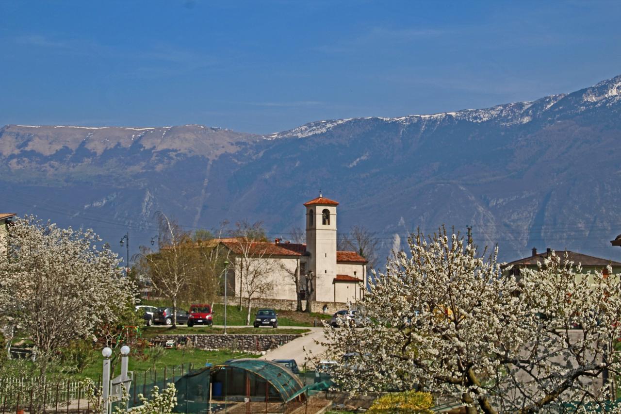 Casa Del Borgo Pregasio Garden And View By Gardadomusmea Villa Tremosine Buitenkant foto