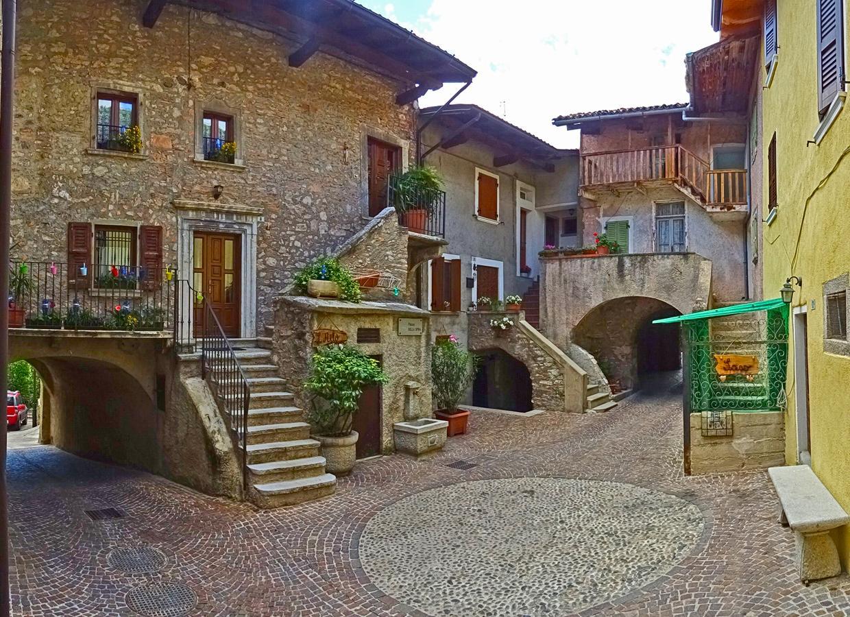 Casa Del Borgo Pregasio Garden And View By Gardadomusmea Villa Tremosine Buitenkant foto